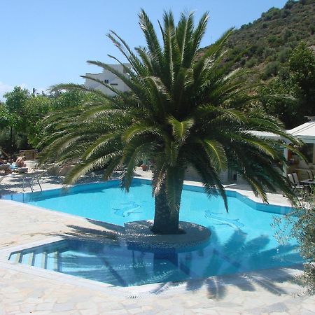 Neos Ikaros Hotel Agia Galini  Exterior photo